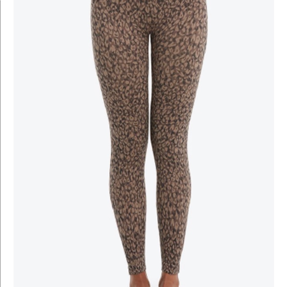 Spanx leggings look at me now leopard leggings.
